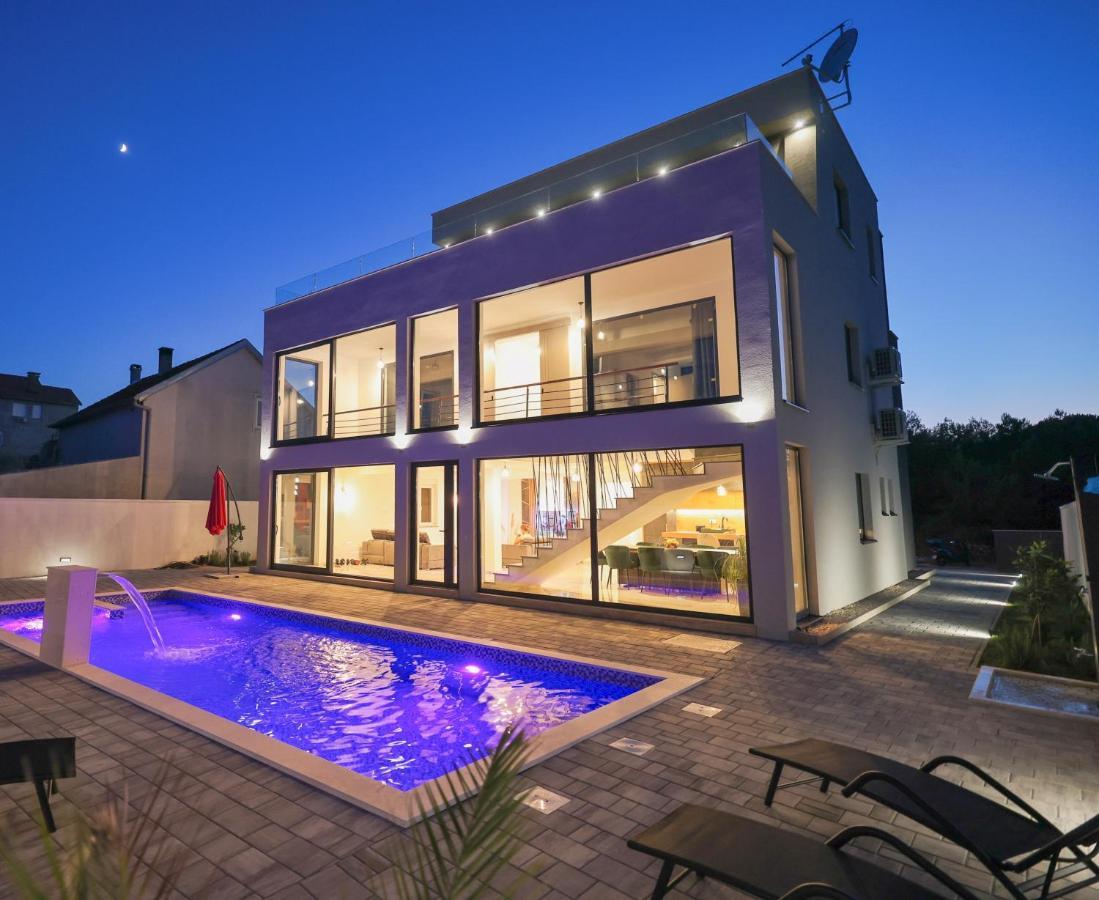 Rhapsody In Green - Luxury Villa In Zadar Crno Exterior foto