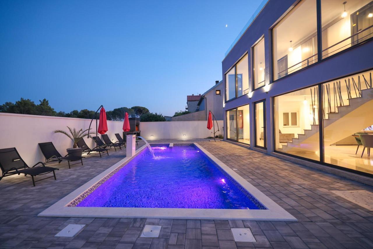 Rhapsody In Green - Luxury Villa In Zadar Crno Exterior foto